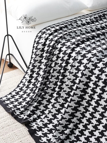 𝑪𝑯𝑨̆𝑵 𝑯𝑶𝑨̣ 𝑻𝑰𝑬̂́𝑻 𝑯𝑶𝑼𝑵𝑫𝑺𝑻𝑶𝑶𝑻𝑯 Đ𝑬𝑵 𝑻𝑹𝑨̆́𝑵𝑮