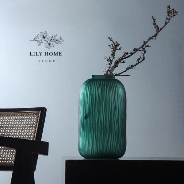 𝑩𝑰̀𝑵𝑯 𝑯𝑶𝑨 𝑻𝑯𝑼𝒀̉ 𝑻𝑰𝑵𝑯 𝑴𝑨̀𝑼 𝑿𝑨𝑵𝑯 𝑳𝑼̣𝑪 𝑲𝑯𝑶́𝑰