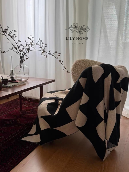 𝑪𝑯𝑨̆𝑵 𝑷𝑯𝑶𝑵𝑮 𝑪𝑨́𝑪𝑯 𝑽𝑰𝑵𝑻𝑨𝑮𝑬