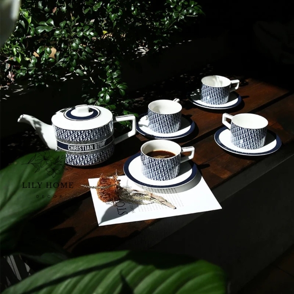 𝑩𝒐̣̂ 𝒂̂́𝒎 𝒕𝒓𝒂̀ 𝒄𝒂𝒐 𝒄𝒂̂́𝒑 𝑪𝒉𝒓𝒊𝒔𝒕𝒊𝒂𝒏 𝑫𝒊𝒐𝒓