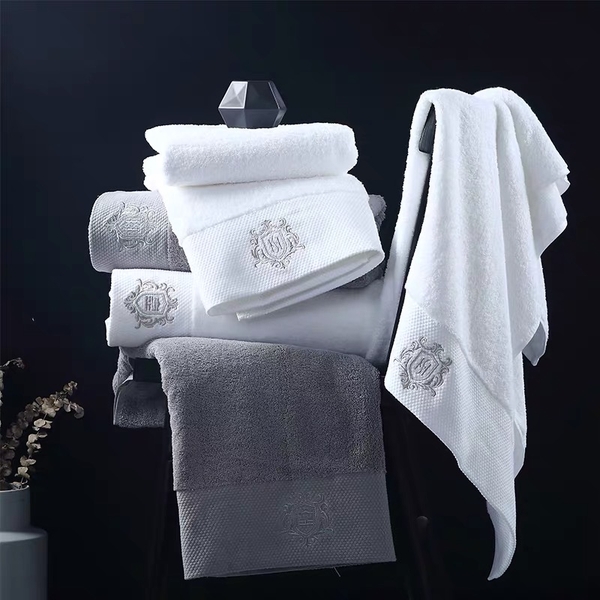 KHĂN TẮM TRẮNG CAO CẤP