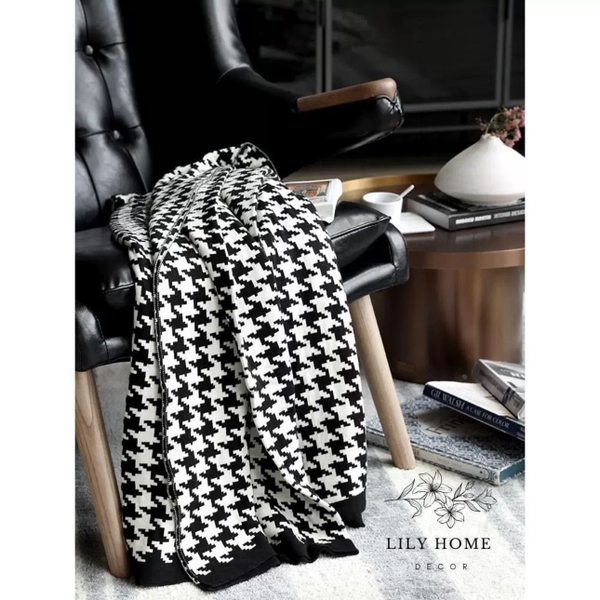 𝑪𝑯𝑨̆𝑵 𝑯𝑶𝑨̣ 𝑻𝑰𝑬̂́𝑻 𝑯𝑶𝑼𝑵𝑫𝑺𝑻𝑶𝑶𝑻𝑯 Đ𝑬𝑵 𝑻𝑹𝑨̆́𝑵𝑮