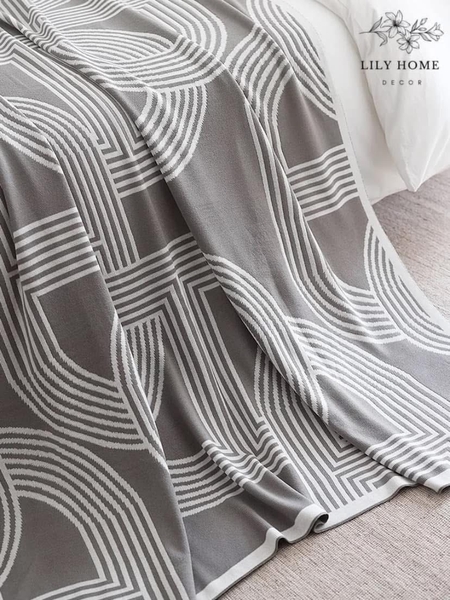 𝑪𝑯𝑨̆𝑵 𝑿𝑰́𝑪𝑯 𝑯𝑬𝑹𝑴𝑬𝑺