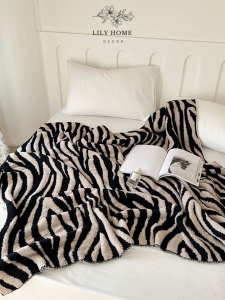 𝑪𝑯𝑨̆𝑵 𝑳𝑶̂𝑵𝑮 𝑯𝑶𝑨̣ 𝑻𝑰𝑬̂́𝑻 𝑵𝑮𝑼̛̣𝑨 𝑽𝑨̆̀𝑵