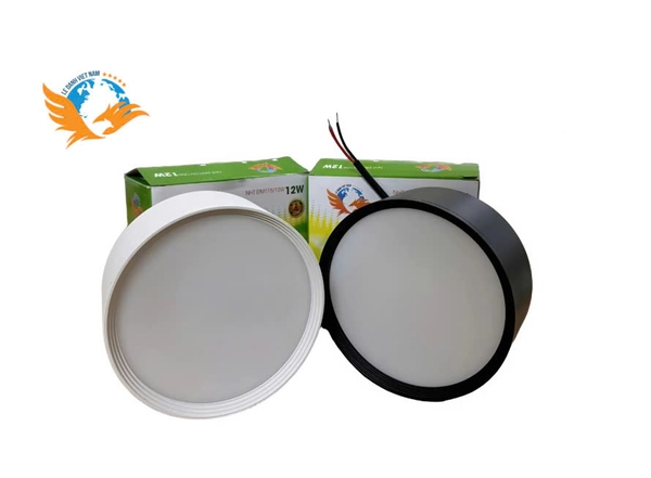 den-bo-tan-quang-12w-vo-trang-den