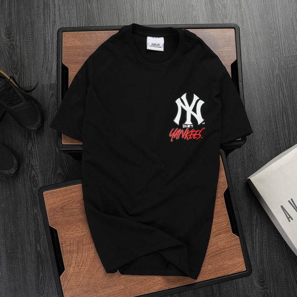 ao-thun-mlb-logo-graphic-bp