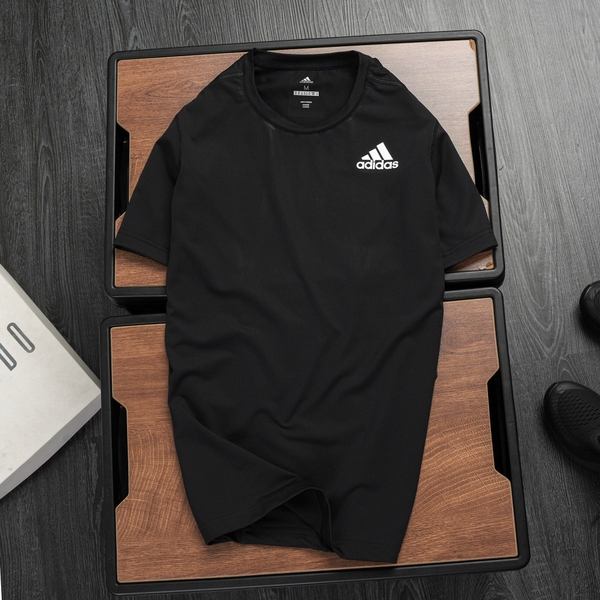 ao-the-thao-adidas-plastic
