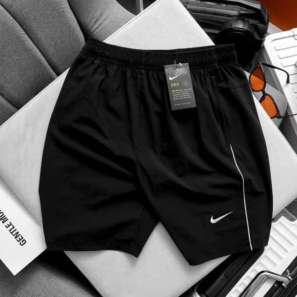 quan-short-nike-soc-vien