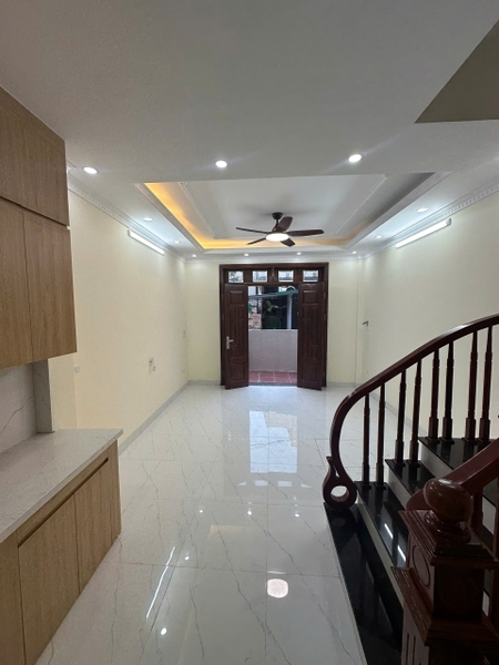 Bán nhà phố Đàm Quang Trung, gần cầu Vĩnh Tuy, 5 tầng, DT 30m2, MT 4m, 3PN, full nội thất