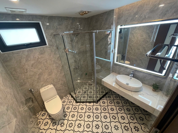 Bán nhà phố Vũ Đức Thận, Việt Hưng, 6 tầng, DT 50m2, MT 4m, có thang máy, ĐÃ BÁN