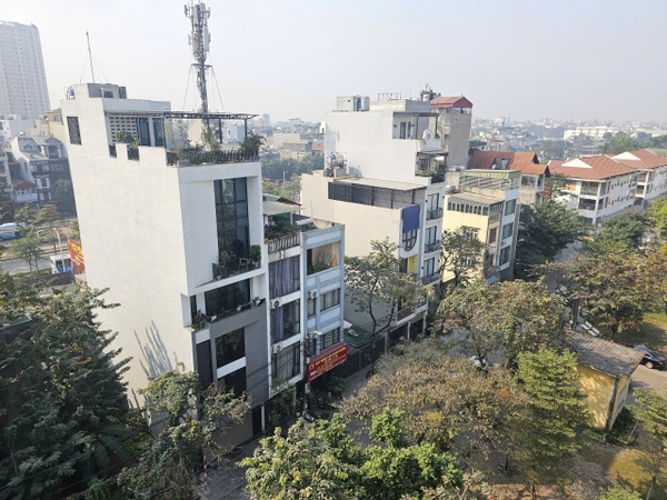 Bán nhà phân lô phố Cổ Linh, Thạch Bàn, 7 tầng, DT 40m2, MT 3.8m, 4PN, tiện kinh doanh