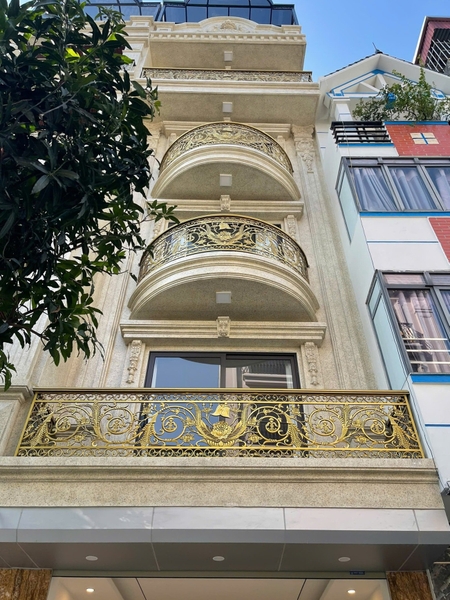 Bán nhà phân lô Thạch Bàn, 7 tầng, DT 58m2, MT 4.3m, 4PN, full nội thất, có thang máy,