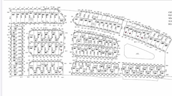 Bán đất đấu giá Cự Khối, gần hồ Cự Khối, DT 65m2, MT 5m, đường vỉa hè rộng 10m, SĐCC