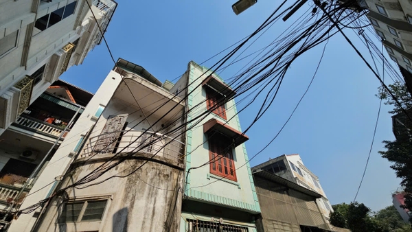 Bán đất mặt ngõ phố Cổ Linh, Thạch Bàn, DT 66m2, MT 9.5m, tiện kinh doanh, 2026