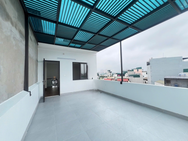 Bán nhà mặt ngõ Nguyễn Thời Trung, Thạch Bàn, 6 tầng, DT 53m2, MT 4m, tiện kinh doanh