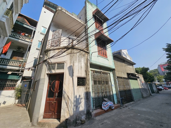 Bán đất mặt ngõ phố Cổ Linh, Thạch Bàn, DT 66m2, MT 9.5m, tiện kinh doanh, 2026