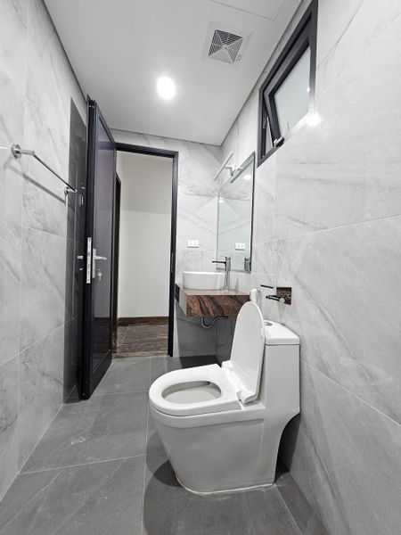 Bán nhà phố Gia Thượng, Ngọc Thụy, 7 tầng, DT 50m2, MT 4.5m, 3PN, SĐCC, ĐÃ BÁN