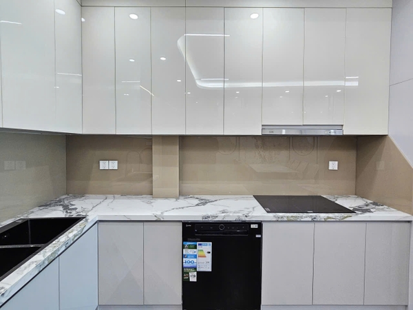 Bán nhà Ngõ 206 phố Cổ Linh, gần Aeon Mall, 7 tầng, DT 58m2, MT 4.5m, 4PN, 2026