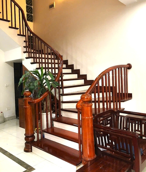Bán nhà phân lô Cự Khối, 4 tầng, DT 91m2, MT 7m, 3PN, Full nội thất, đường 10m, 2026