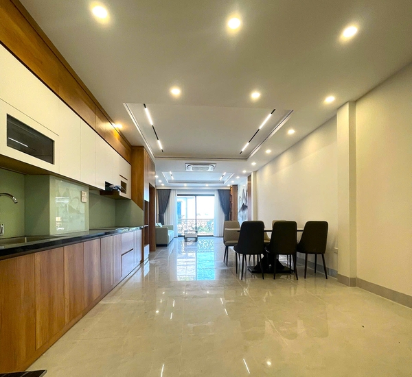 Bán nhà phân lô Thạch Bàn, 7 tầng, DT 58m2, MT 4.3m, 4PN, full nội thất, có thang máy,