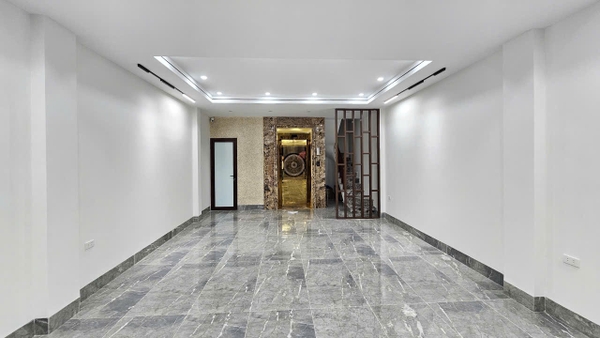 Bán nhà Ngõ 206 Cổ Linh, gần Aeon Mall, 7 tầng, DT 80m2, MT 5m, 4PN, Full nội thất