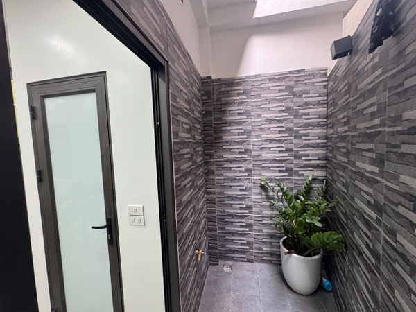 Bán nhà phố Chu Huy Mân, gần Vinschool, 6 tầng, DT 70m2, MT 3.6m, 5PN, full nội thất