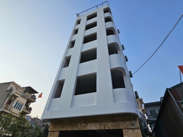 Bán nhà mặt ngõ Cổ Linh, Thạch Bàn, 8 tầng, DT 62m2, MT 6.5m, 5PN, tiện kinh doanh