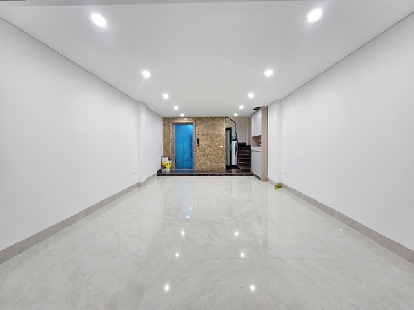 Bán nhà phố Gia Thượng, Ngọc Thụy, 7 tầng, DT 50m2, MT 4.5m, 3PN, SĐCC, ĐÃ BÁN