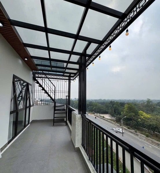 Bán nhà mặt phố khu Tư Đình, 6 tầng, DT 80m2, MT 6.5m, lô góc, tiện kinh doanh, 2026