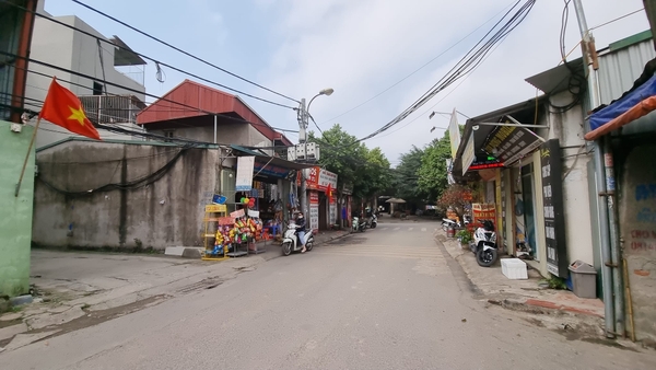 Bán đất phố Ngọc Trì, Thạch Bàn, DT 75m2, MT 3.9m, ngõ 5m, ô tô tránh nhau, SĐCC, 2024