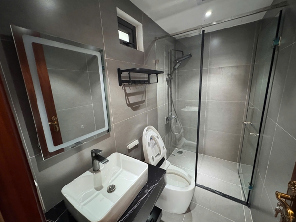 Bán nhà mặt ngõ Phố Nguyễn Thời Trung, 7 tầng, DT 88m2, MT 4.6m, tiện kinh doanh, VP cty