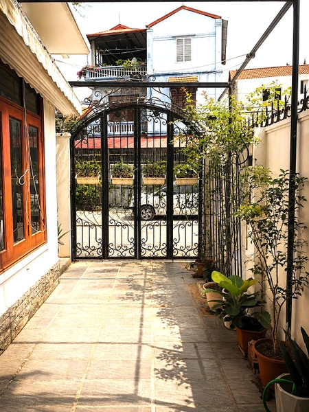 Bán nhà phân lô Cự Khối, 4 tầng, DT 91m2, MT 7m, 3PN, Full nội thất, đường 10m, 2026