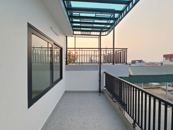 Bán nhà phố Gia Thượng, Ngọc Thụy, 7 tầng, DT 50m2, MT 4.5m, 3PN, SĐCC, ĐÃ BÁN