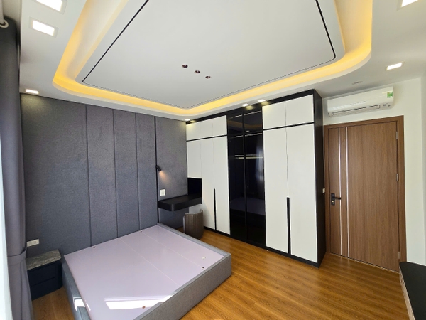 Bán nhà phân lô Ngọc Thụy, 6 tầng, DT 58m2, MT 4.6m, 4PN, full nội thất, tiện kinh doanh