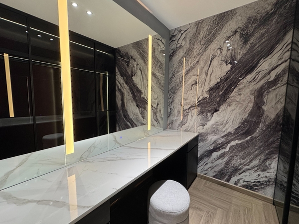 Bán nhà mặt ngõ Nguyễn Thời Trung, Thạch Bàn, 8 tầng, DT 90m2, MT 5m, 5PN, full nội thất