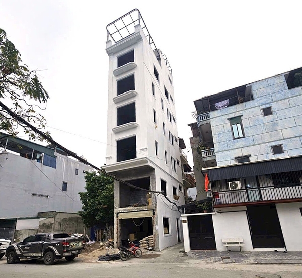 Bán nhà mặt ngõ phố Thượng Thanh, 7 tầng, DT 42m2, MT 3.6m, đường 13m, kinh doanh