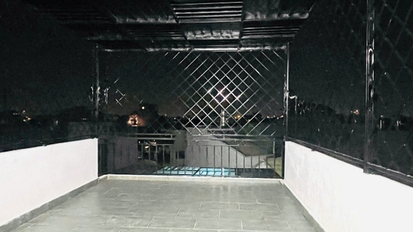 Bán nhà phố Xuân Đỗ, Cự Khối, 6 tầng, DT 53m2, MT 4m, 4PN, có thang máy, gara ô tô