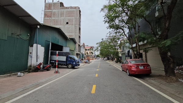 CẦN BÁN NHANH đất Ngõ 565 Bát Khối, Cự Khối, DT 60m2, MT 4m, ngõ thông, ĐÃ BÁN