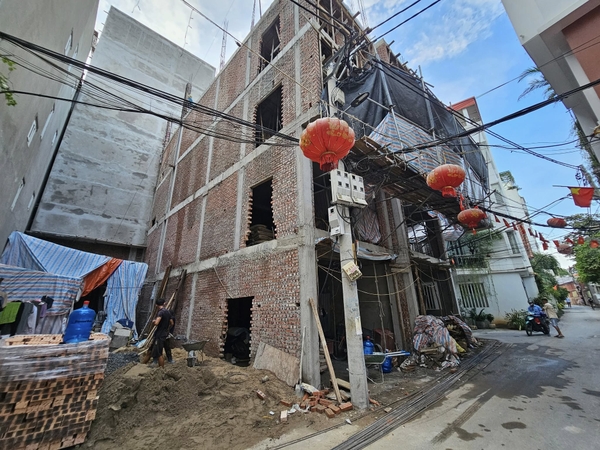 Bán đất đường Ngọc Thụy, gần Trường Việt Pháp, DT 79m2, MT 5m, ô tô tránh nhau, 2026