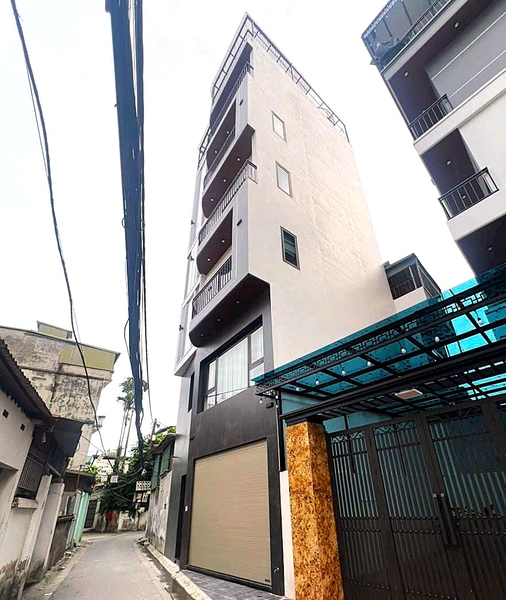 Bán nhà Ngõ 344 Ngọc Thụy, gần Trường Việt Pháp, 8 tầng, DT 51m2, MT 6m, thang máy, gara