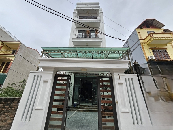 Bán nhà mặt ngõ phố Bát Khối, Cự Khối, 5 tầng, DT 90m2, MT 5m, tiện kinh doanh, 2026