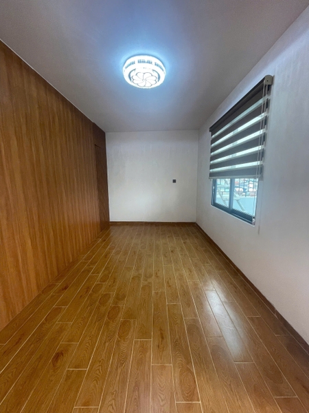 Bán nhà phố Tư Đình, Nhà 7 tầng, DT 55m2, MT 8,2m, có thang máy, gara ô tô, ĐÃ BÁN