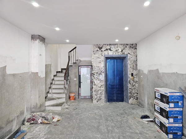 Bán nhà mặt ngõ Bát Khối, Cự Khối, 7 tầng, DT 72m2, MT 4.5m, 4PN, tiện kinh doanh, VP