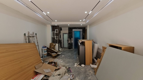 Bán nhà phố Nguyễn Lam, gần chợ Phúc Đồng, 7 tầng, DT 40m2, MT 4m, 4PN, thang máy