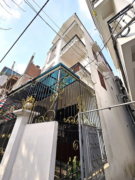 Bán nhà Phúc Lợi, gần CC Ruby Park City, 4 tầng, DT 70m2, MT 4.5m, 4PN, SĐCC, ĐÃ BÁN