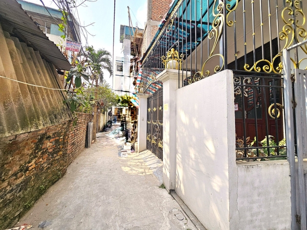 Bán nhà Phúc Lợi, gần CC Ruby Park City, 4 tầng, DT 70m2, MT 4.5m, 4PN, SĐCC, ĐÃ BÁN