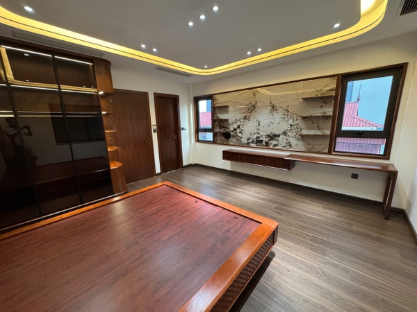 Bán nhà mặt ngõ Phố Nguyễn Thời Trung, 7 tầng, DT 88m2, MT 4.6m, tiện kinh doanh, VP cty