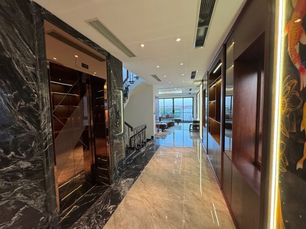 Bán nhà mặt ngõ Phố Nguyễn Thời Trung, 7 tầng, DT 88m2, MT 4.6m, tiện kinh doanh, VP cty