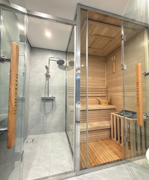 Bán nhà phố Nguyễn Văn Cừ, Gia Thụy, 7 tầng, DT 60m2, MT 4,7m, 4PN, full nội thất