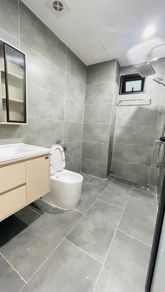 Bán nhà phố Xuân Đỗ, Cự Khối, 6 tầng, DT 53m2, MT 4m, 4PN, có thang máy, gara ô tô